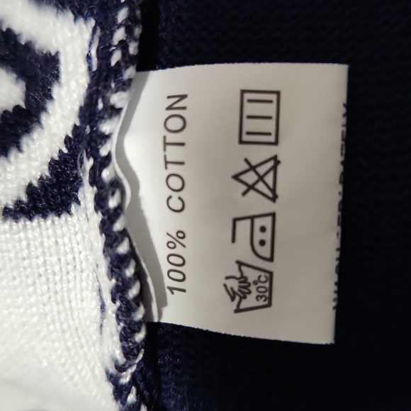 Women's OUGRID Christmas Sweater Size XL - Picture 5 of 5